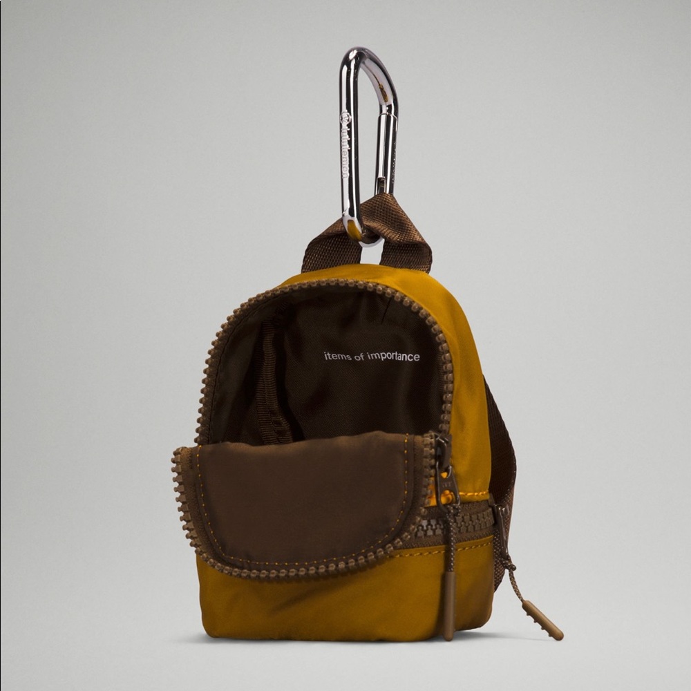 Lululemon City Adventurer Backpack Nano Mini NWT Clementine Gold Spice - Picture 3 of 16